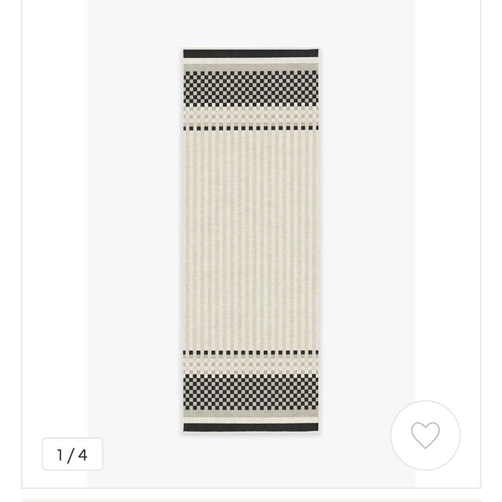 Ruggable Lira Black & Ivory Rug
